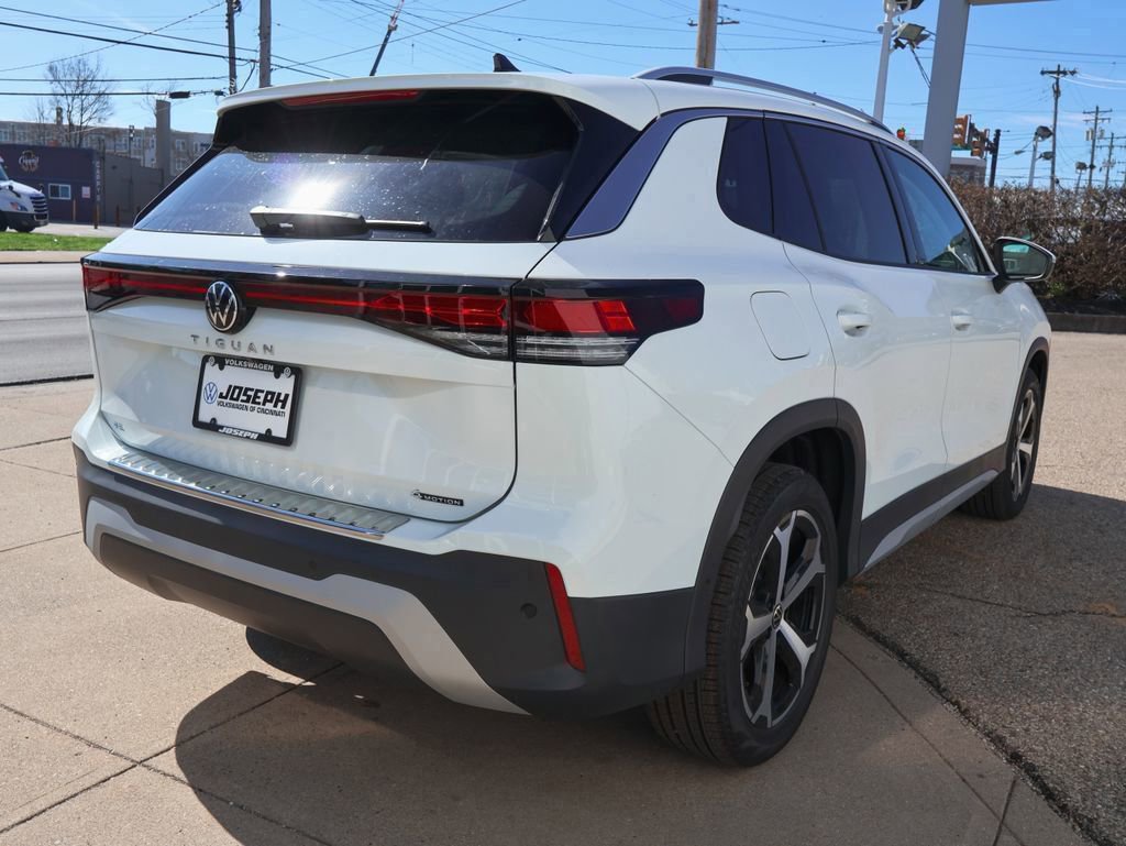 New 2026 Volkswagen Tiguan SE image 5