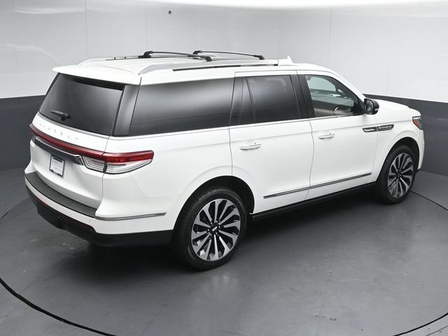 Certified 2023 Lincoln Navigator Reserve AWD/4WD image 53