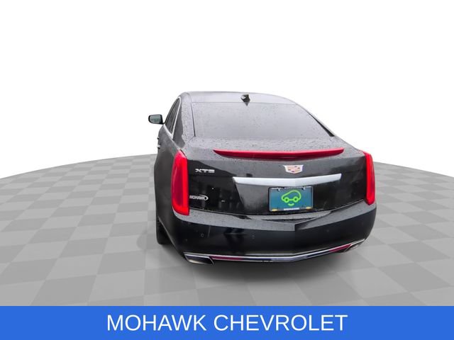 Used 2016 Cadillac XTS Luxury w/ Driver Awareness Package FWD image 8