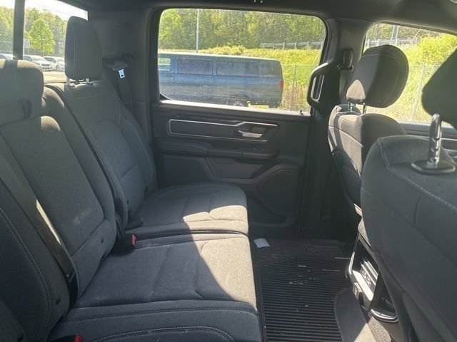 Used 2019 RAM 1500 Big Horn AWD/4WD image 18
