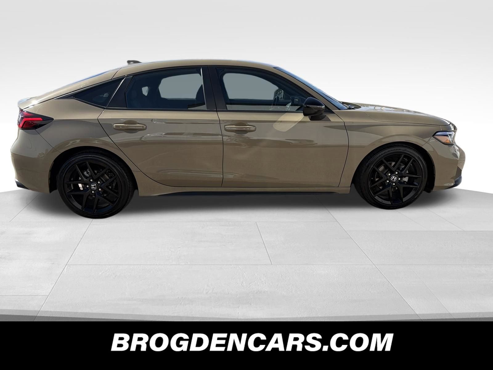 Used 2025 Honda Civic Sport video 2