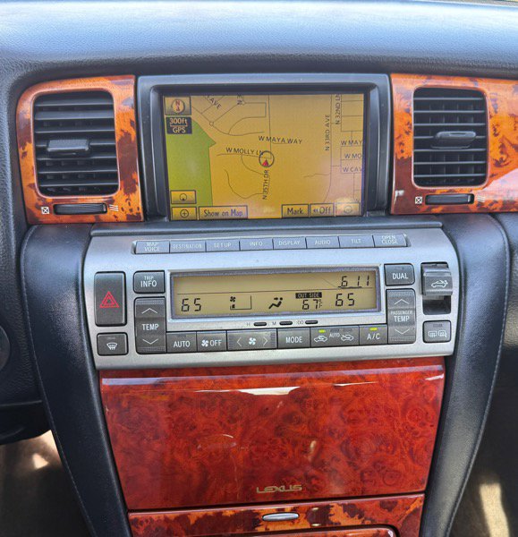 Used 2010 Lexus SC 430 Convertible image 30