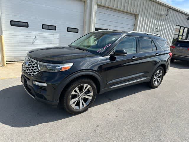 Used 2020 Ford Explorer Platinum w/ Premium Technology Package AWD/4WD image 14