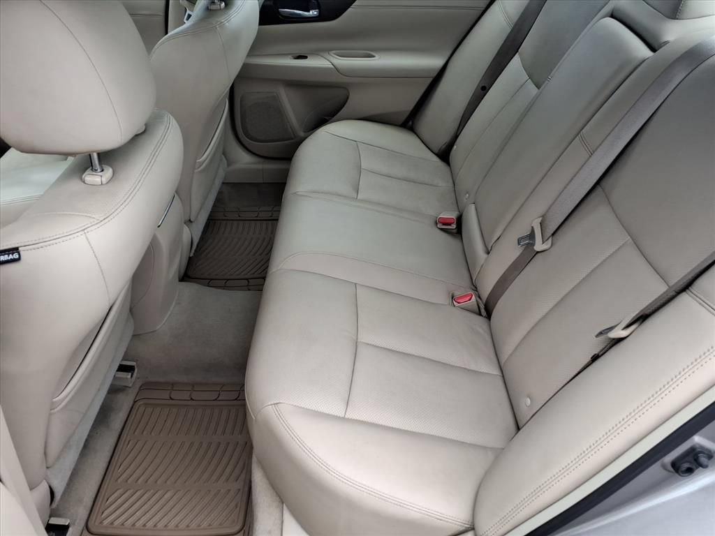Used 2013 Nissan Altima 2.5 SL w/ 2.5 Moonroof Pkg FWD image 14