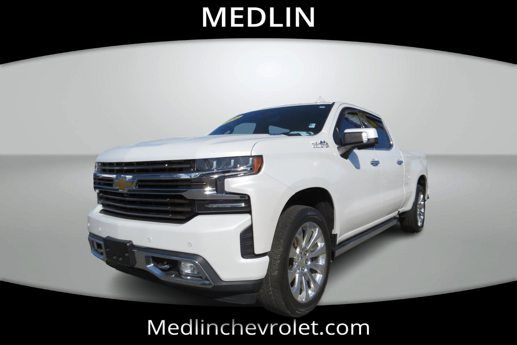 Used 2020 Chevrolet Silverado 1500 High Country w/ Technology Package AWD/4WD image 4