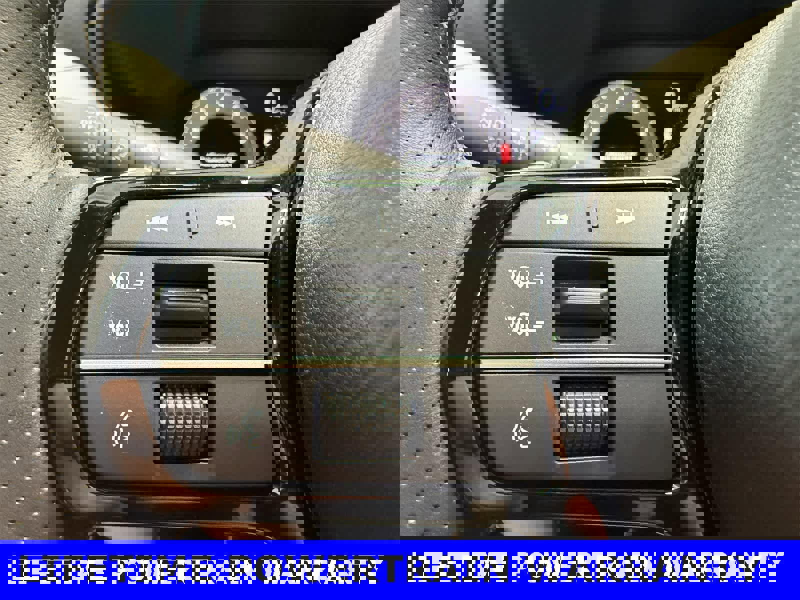 Certified 2025 Acura ADX A-Spec image 26