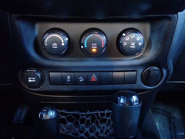 Used 2014 Jeep Wrangler Sport AWD/4WD image 18