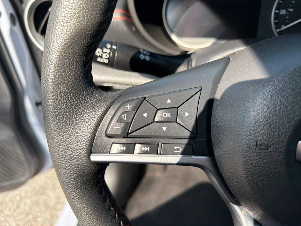 Used 2024 Nissan Versa SR w/ Trunk Package image 28