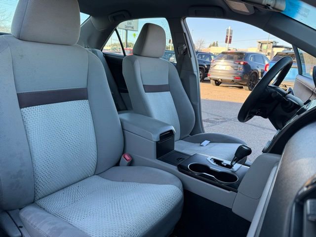 Used 2012 Toyota Camry LE FWD image 10