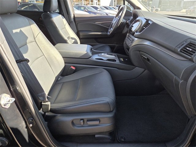 Used 2024 Honda Passport EX-L image 16