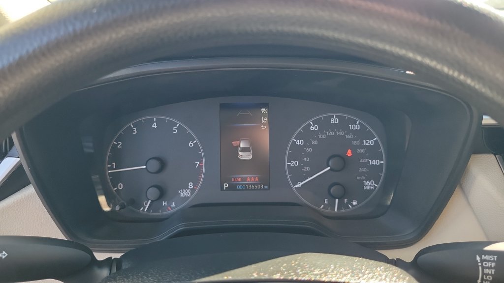 Used 2025 Toyota Corolla LE FWD image 20
