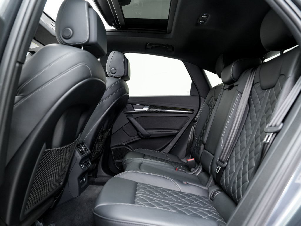 Used 2024 Audi SQ5 Prestige AWD/4WD image 25