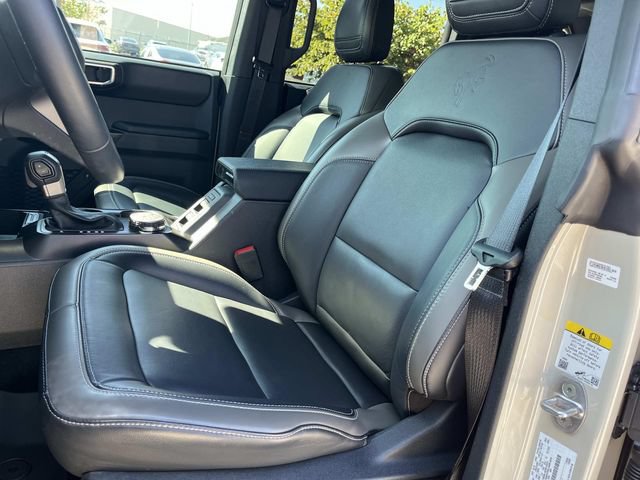 Used 2025 Ford Bronco Outer Banks AWD/4WD image 30