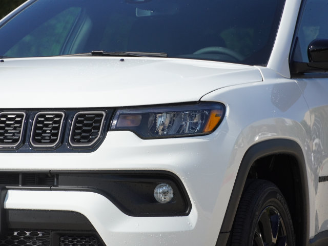 New 2026 Jeep Compass Latitude AWD/4WD image 7