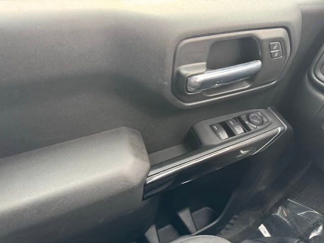 Certified 2022 Chevrolet Silverado 1500 Custom Trail Boss w/ Midnight Edition AWD/4WD image 25