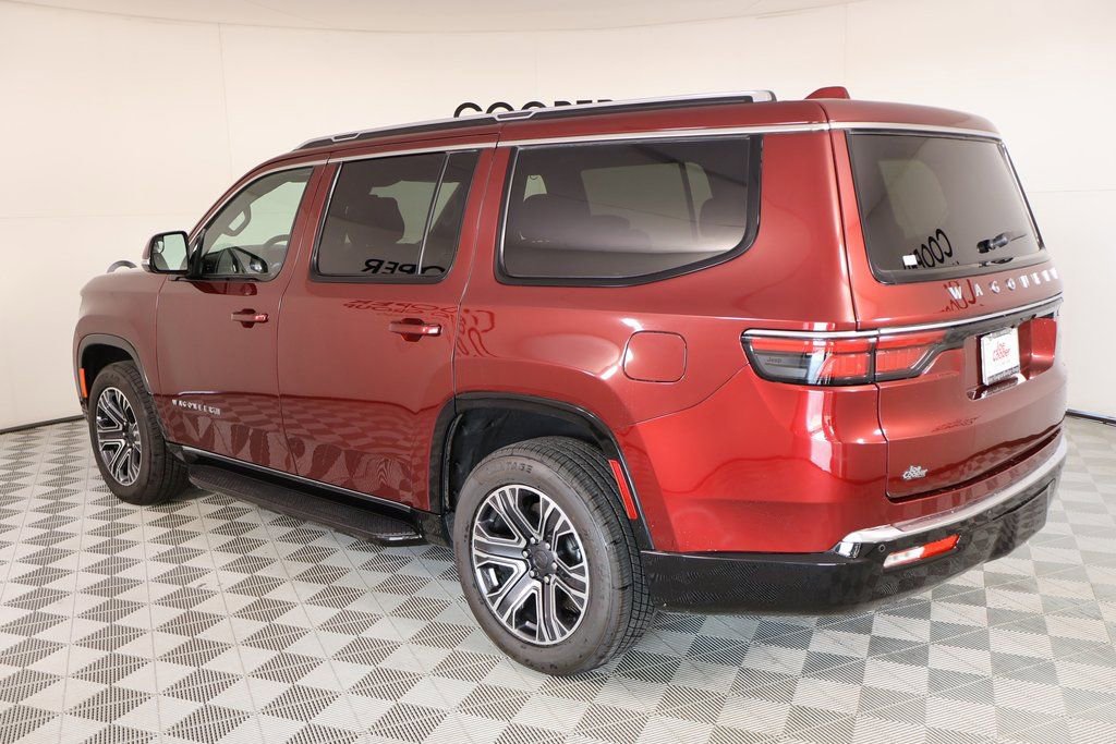 Used 2022 Jeep Wagoneer Series III image 24