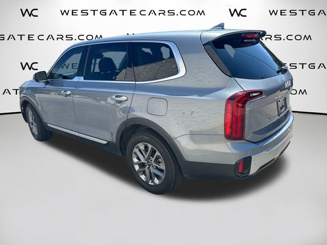Used 2023 Kia Telluride LX FWD image 17