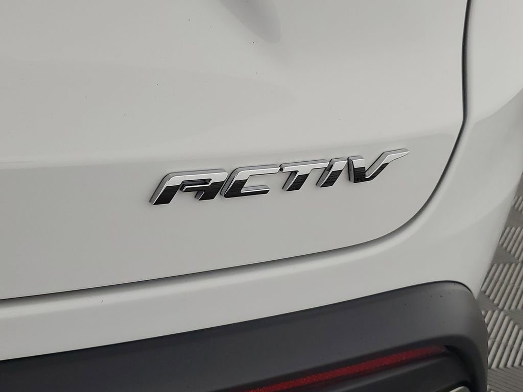 Used 2026 Chevrolet Trax ACTIV image 32