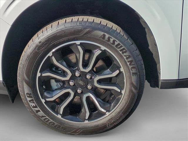 Used 2022 Ford Maverick Lariat w/ Lariat Luxury Package image 23