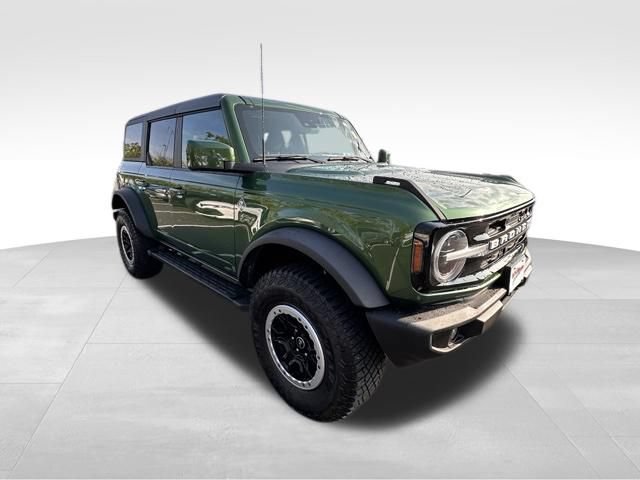 Used 2022 Ford Bronco Outer Banks w/ Sasquatch Package AWD/4WD image 11