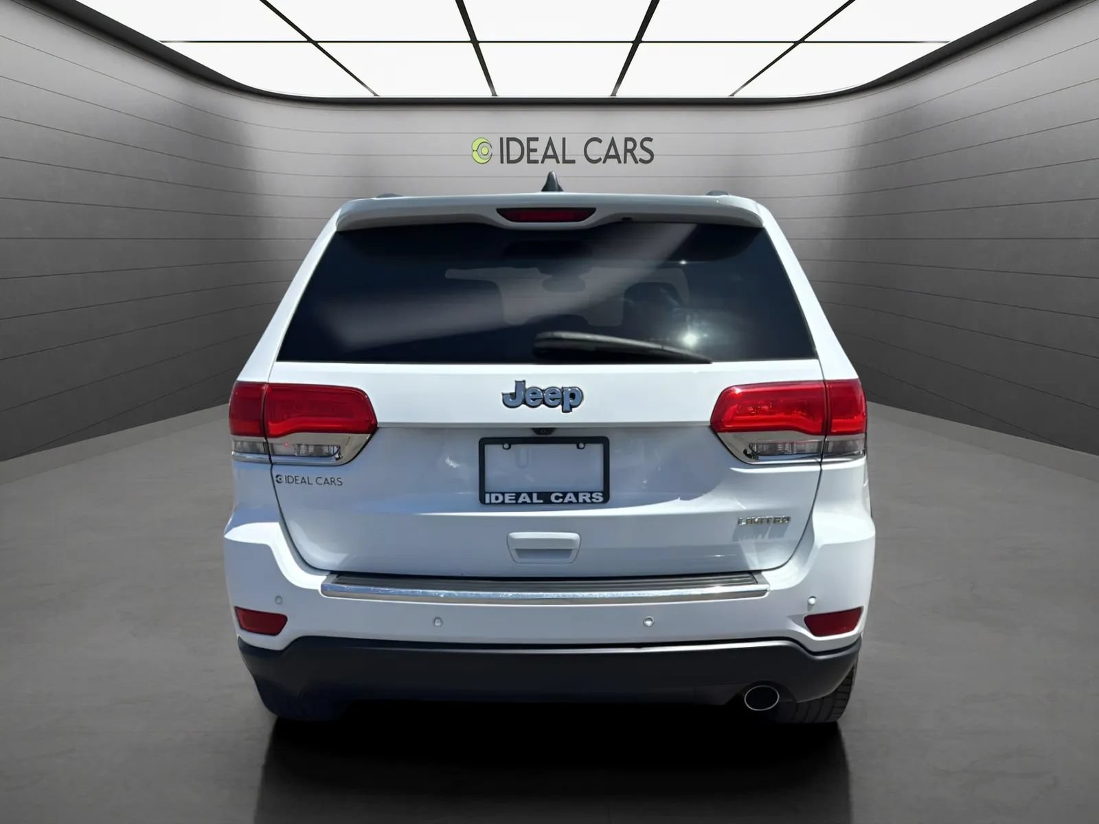 Used 2017 Jeep Grand Cherokee Limited w/ Luxury Group II RWD image 7