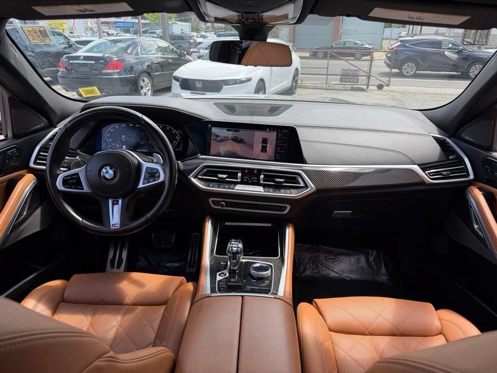 Used 2023 BMW X6 M50i w/ Executive Package AWD/4WD image 17
