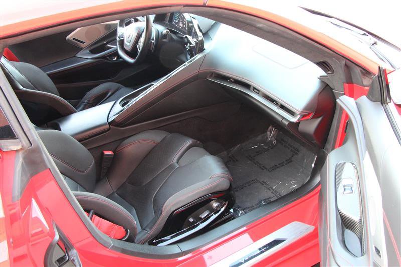 Used 2020 Chevrolet Corvette 3LT w/ 3LT Preferred Equipment Group image 17