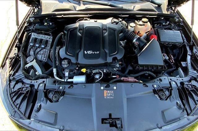 Used 2020 Buick Regal GS w/ GS Driver Confidence Package AWD/4WD image 9