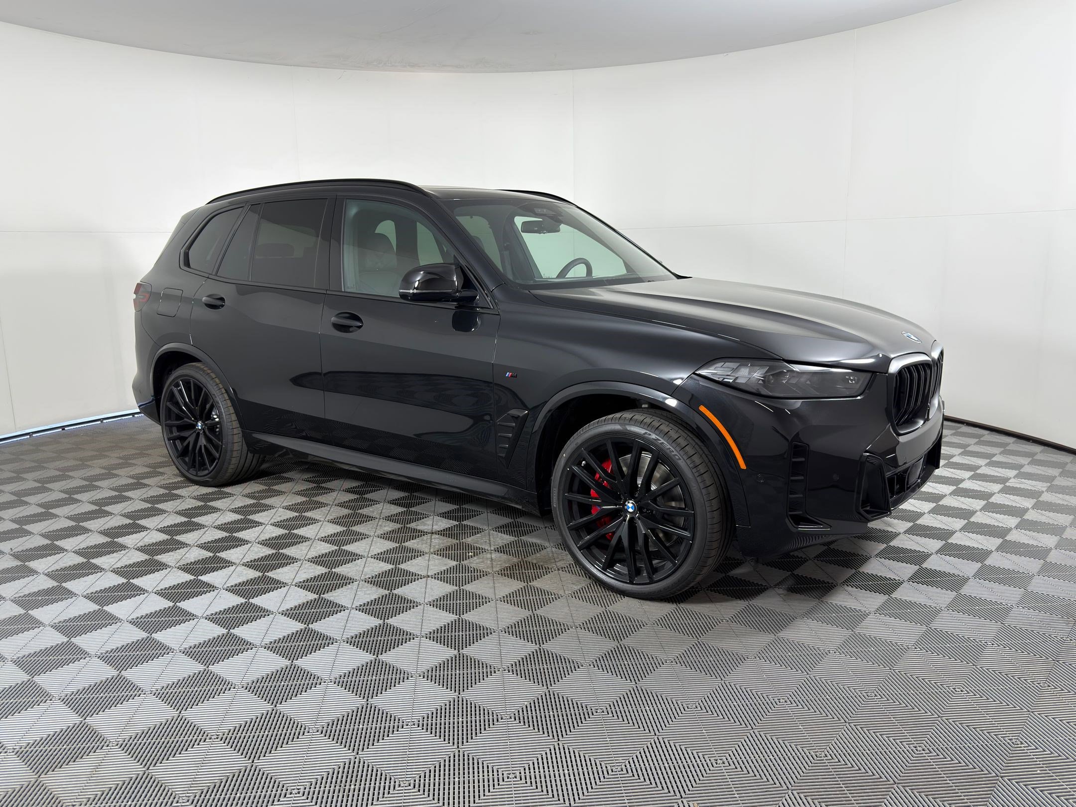 New 2026 BMW X5 M60i image 7