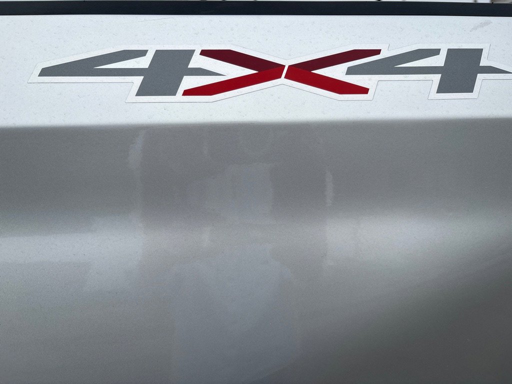 Used 2020 Chevrolet Silverado 1500 LT image 9