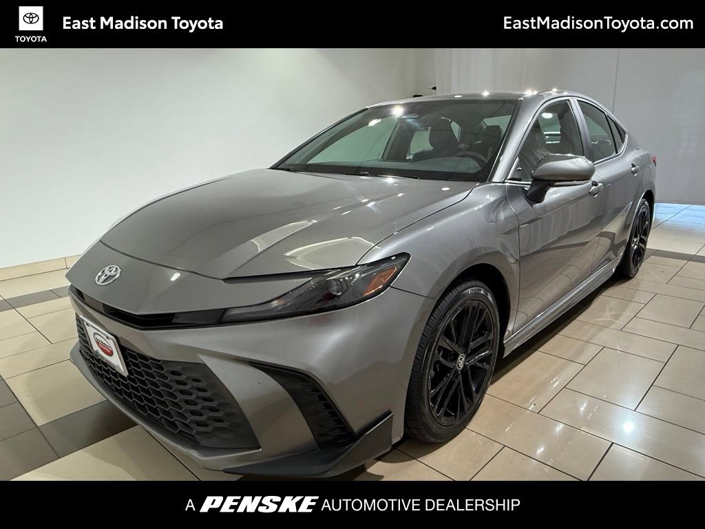 Used 2025 Toyota Camry SE w/ Convenience Package AWD/4WD image 1