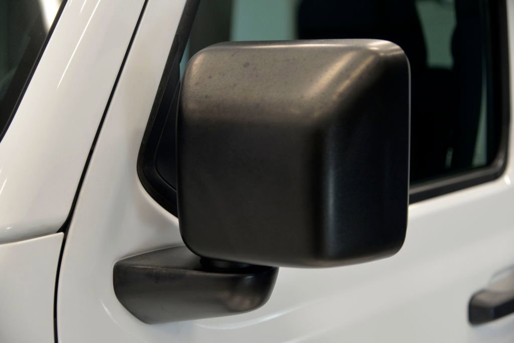 Used 2021 Jeep Wrangler Unlimited Sahara w/ Cold Weather Group image 12