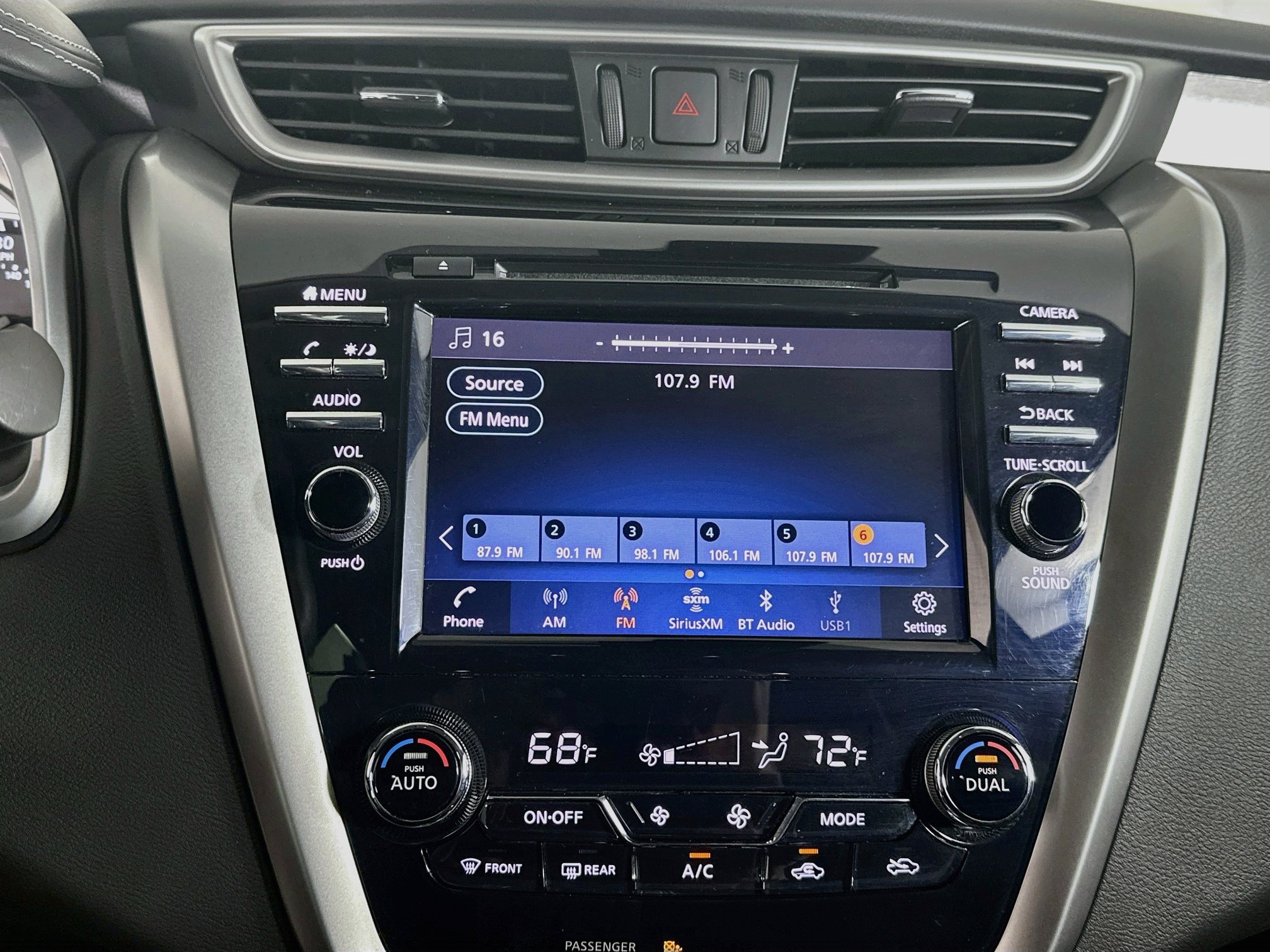 Used 2024 Nissan Murano SV w/ SV Midnight Edition Package FWD image 21