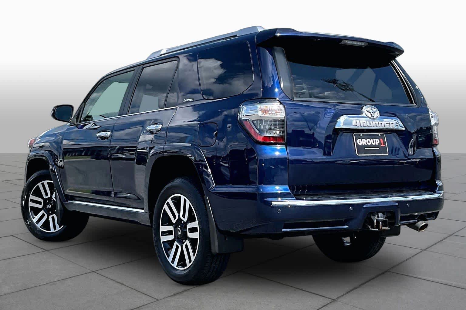 Used 2023 Toyota 4Runner Limited AWD/4WD image 12
