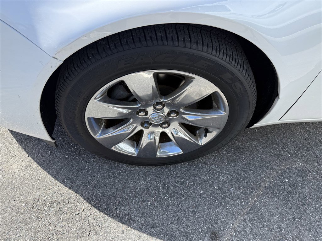 Used 2017 Buick Regal Premium w/ Driver Confidence Package #1 image 7