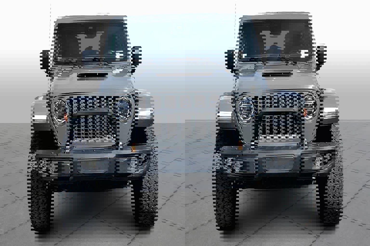 Used 2022 Jeep Wrangler Unlimited Rubicon w/ Xtreme Recon 35" Tire Package image 4