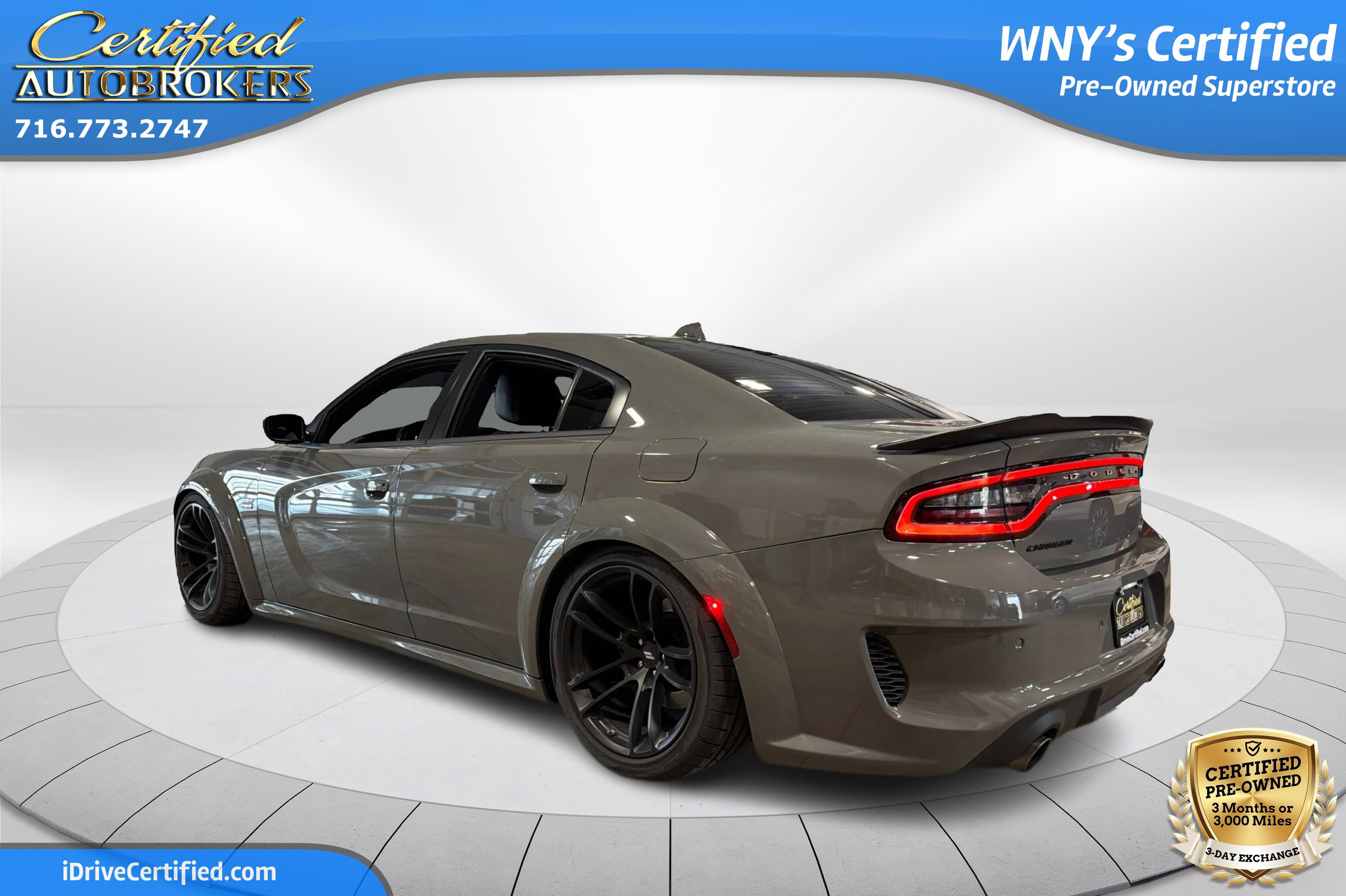 Used 2023 Dodge Charger Scat Pack RWD image 8