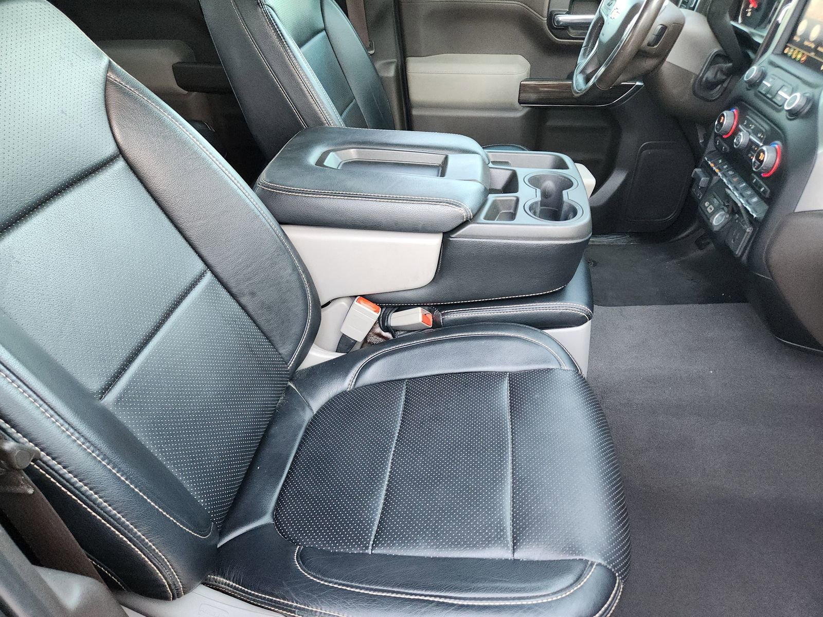 Used 2019 Chevrolet Silverado 1500 LT w/ Texas Edition image 15