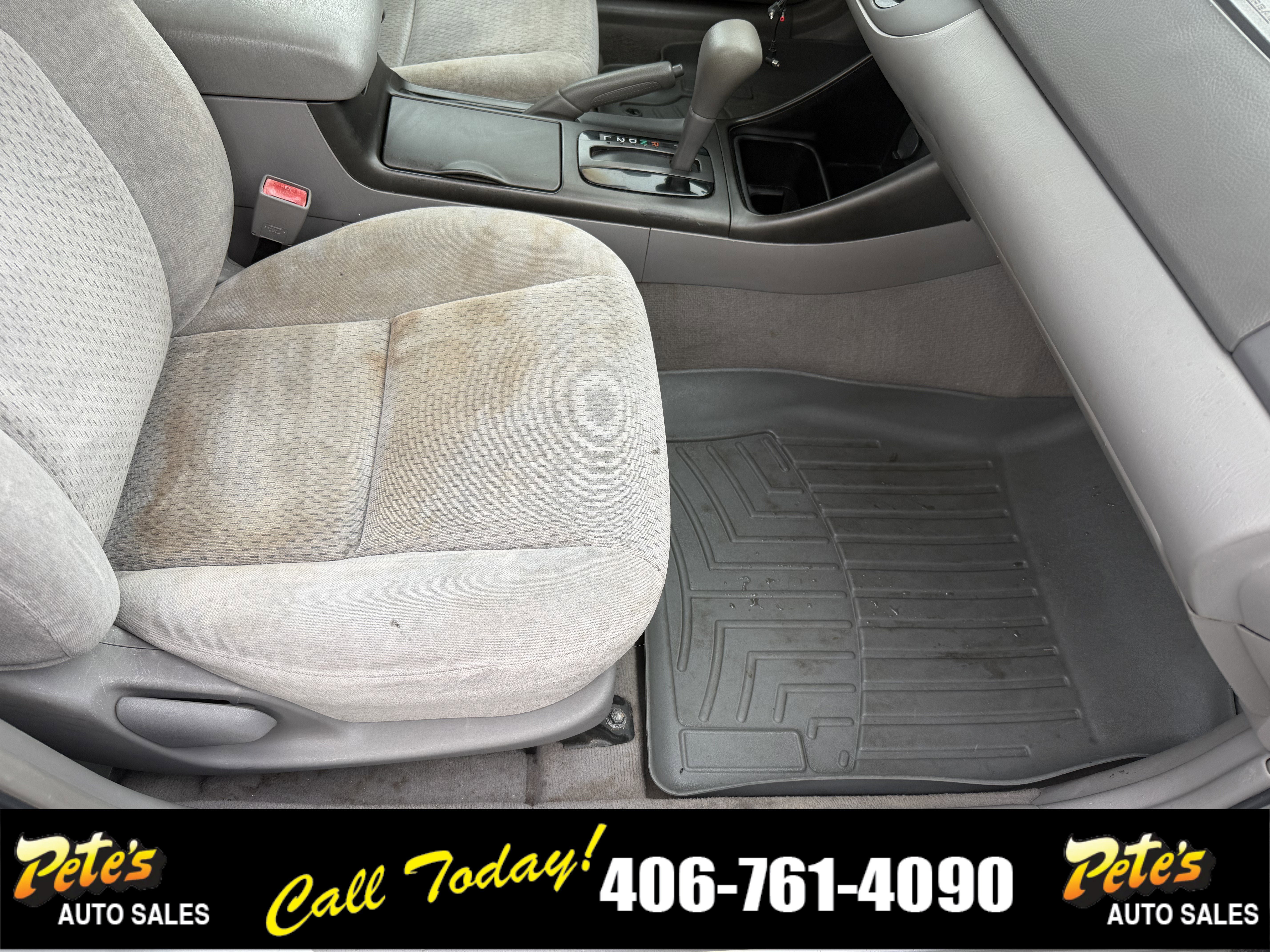 Used 2002 Toyota Camry SE FWD image 12