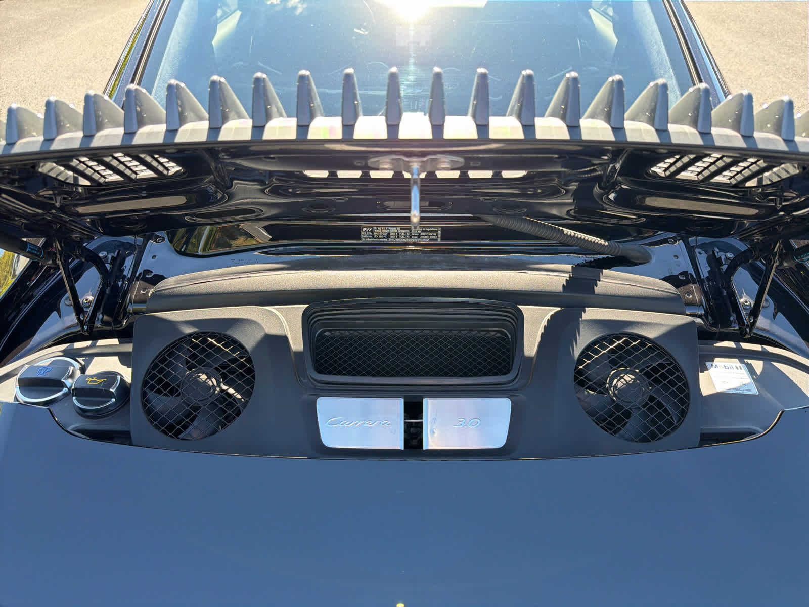 Used 2018 Porsche 911 Carrera T RWD image 35