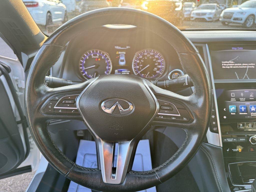 Used 2017 INFINITI Q60 3.0t w/ Premium Plus Package 3.0T AWD/4WD image 19