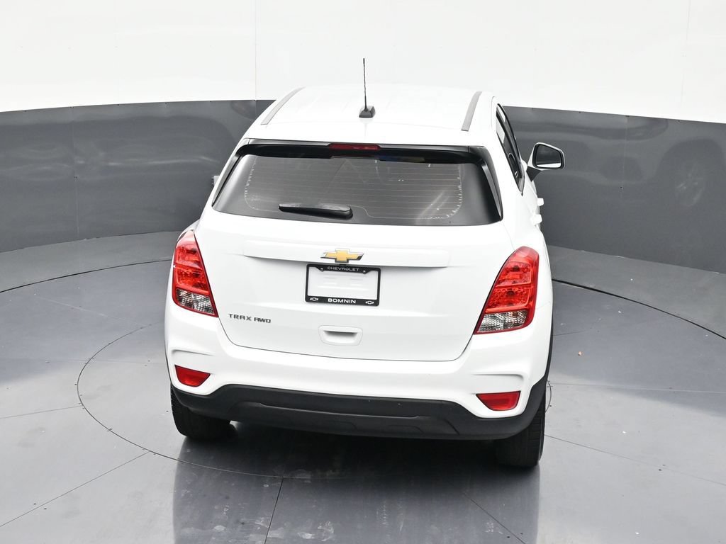 Used 2021 Chevrolet Trax LS AWD/4WD image 15
