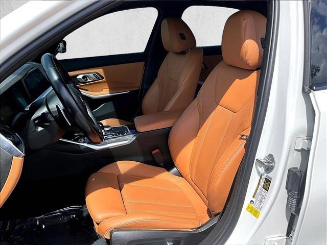Used 2022 BMW 330i Sedan w/ M Sport Package image 24