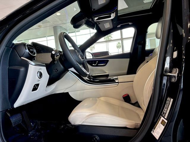 Certified 2025 Mercedes-Benz C 300 Sedan image 19