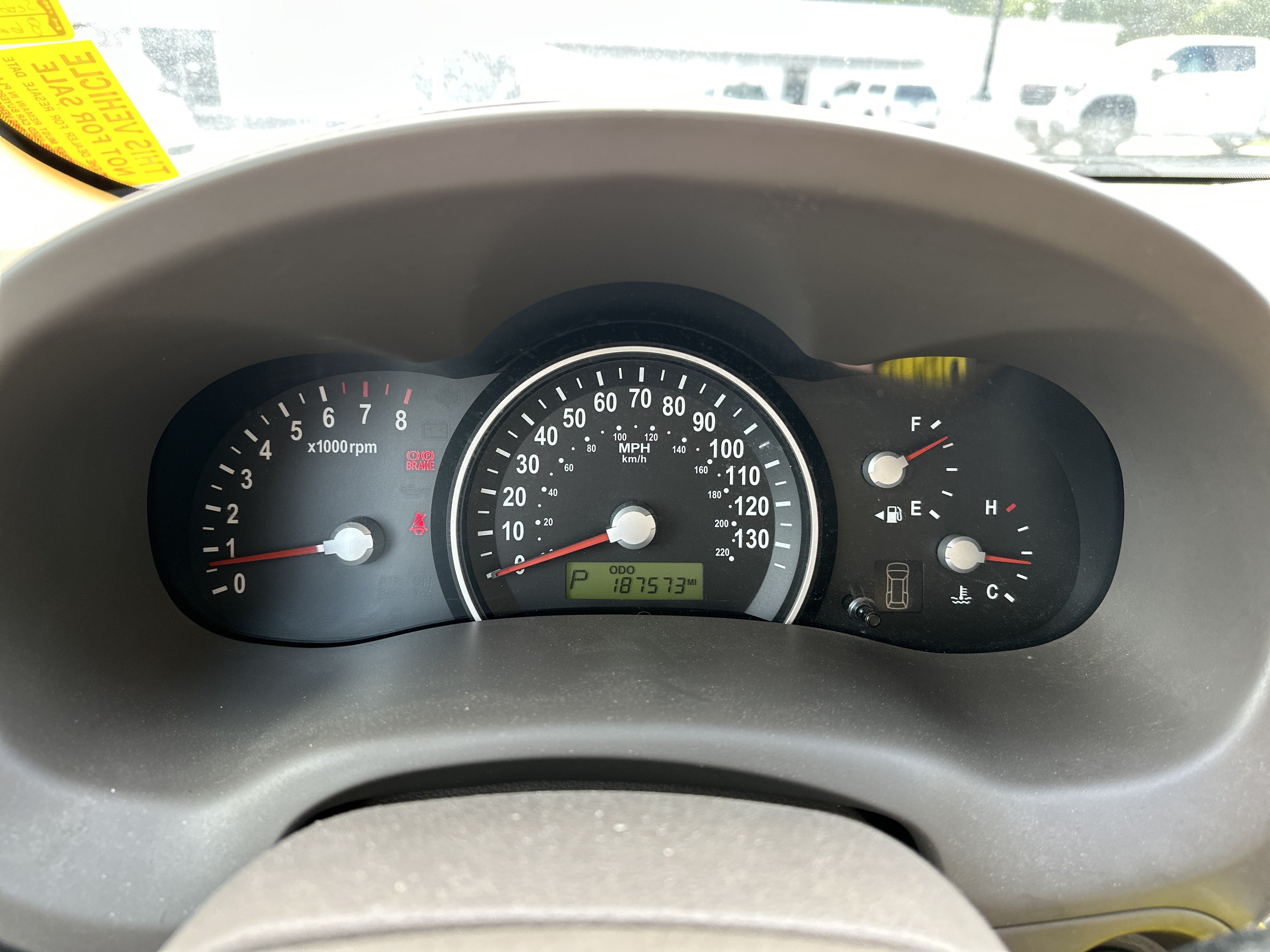 Used 2008 Kia Sedona LX FWD image 22