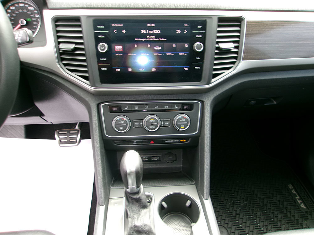Used 2019 Volkswagen Atlas SE w/ Panoramic Sunroof Package AWD/4WD image 21