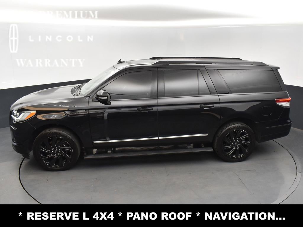 Used 2022 Lincoln Navigator L Reserve image 34