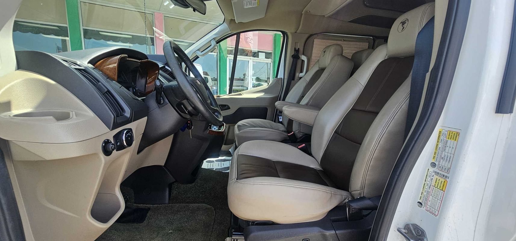 Used 2016 Ford Transit 150 XLT RWD image 16