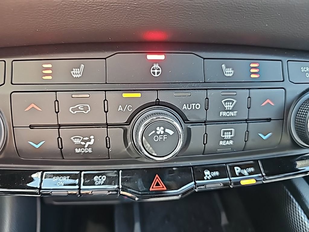 Certified 2025 Dodge Durango R/T w/ Trailer Tow Group IV image 31