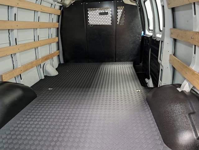 Certified 2024 Chevrolet Express 2500 w/ Driver Convenience Package image 6